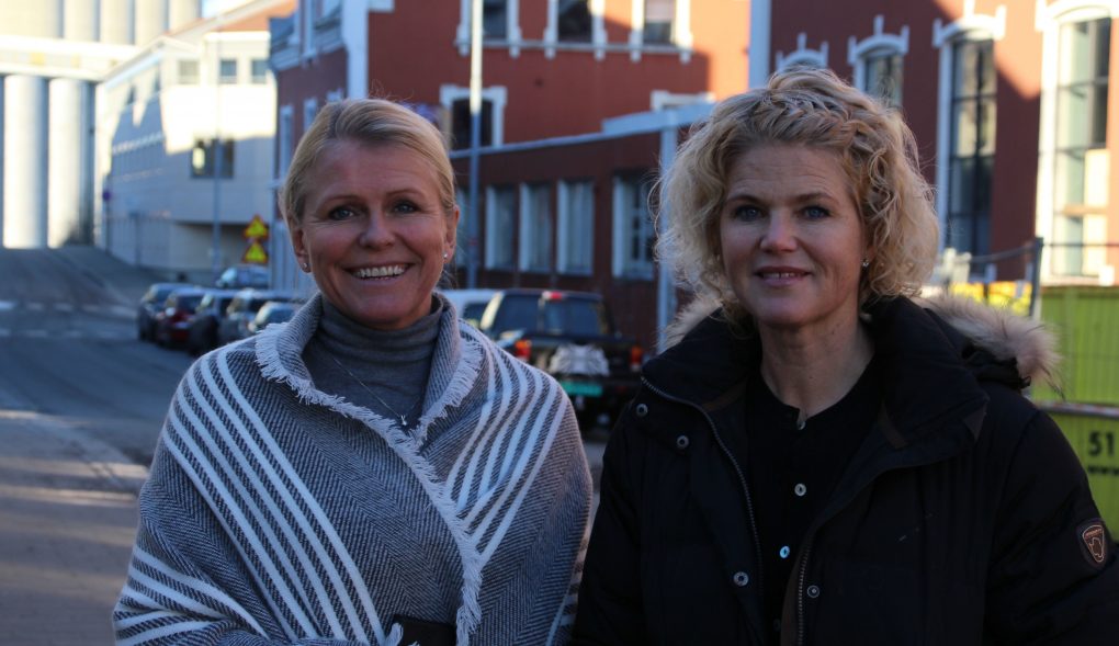 Aina Haug Og Elsa Søyland